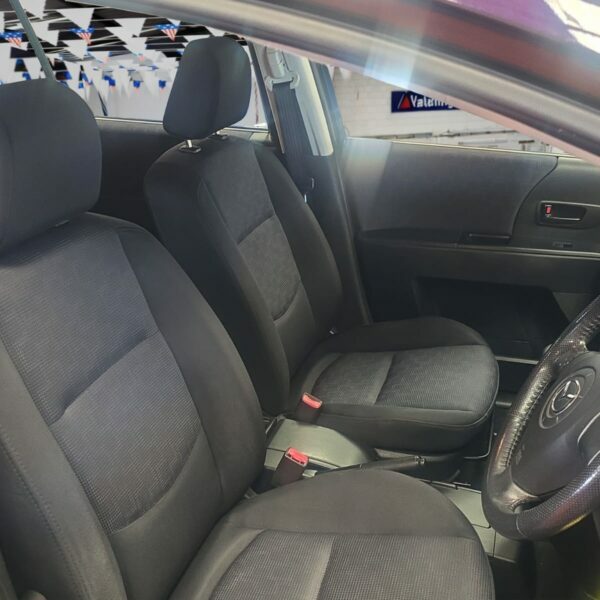 Mazda 5 Automatic #3