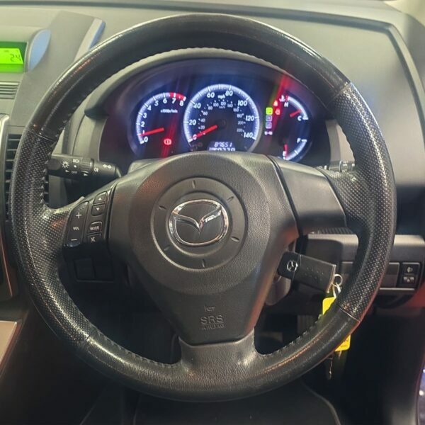 Mazda 5 Automatic #5