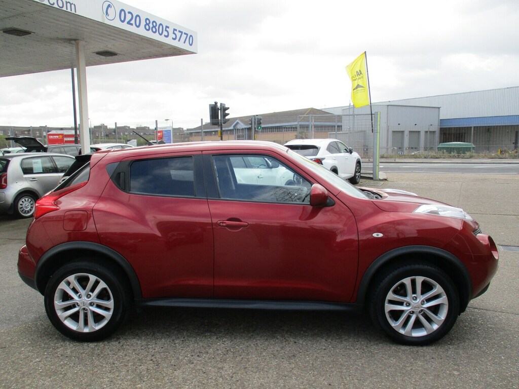 Nissan Juke 1.6 Acenta Premium Pack EF13WKS Red #2