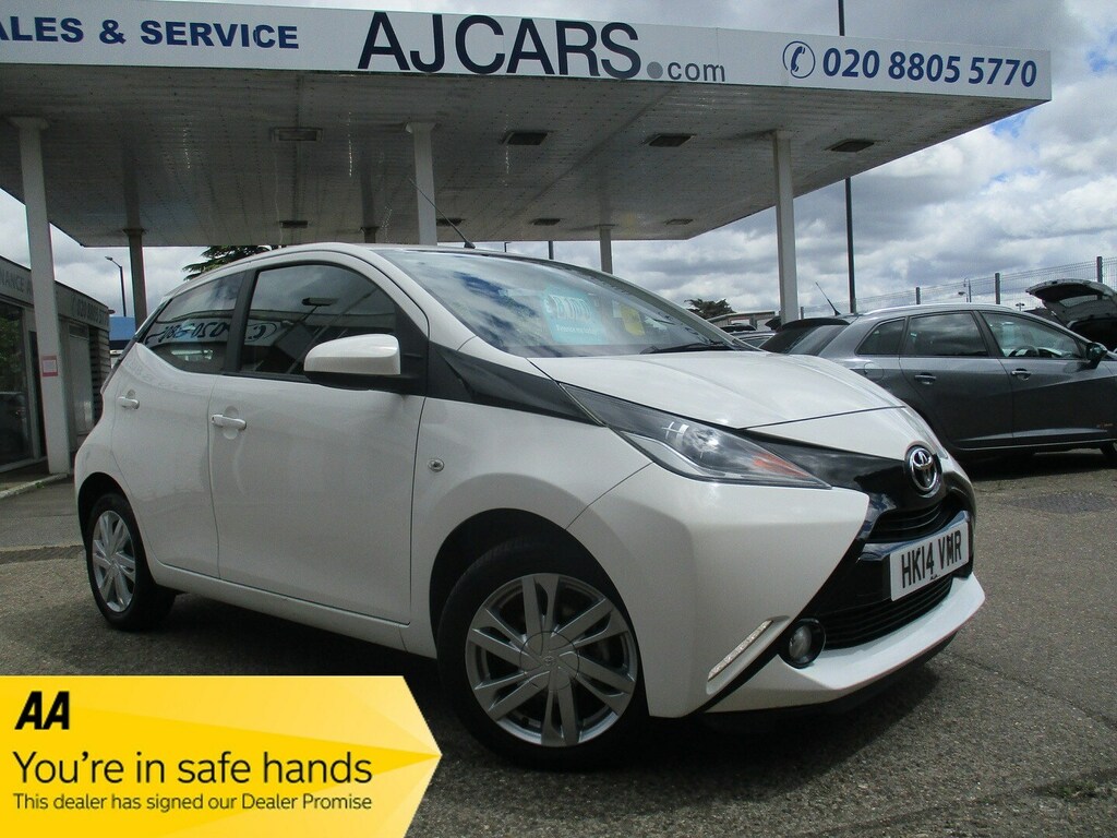 Toyota Aygo 1.0 Vvt-i X-pression X-shift White