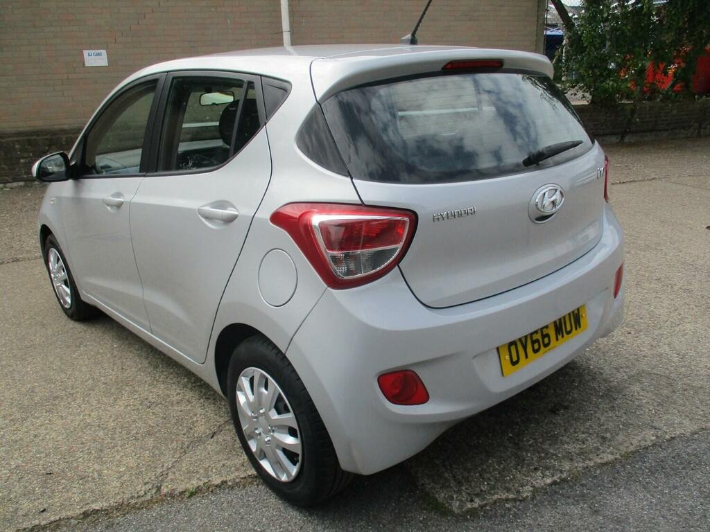 Hyundai I10 1.0 Se Silver #4
