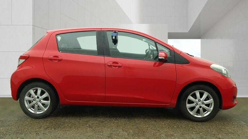 Toyota Yaris 1.33 Vvt-i Tr Multidrive S KP62BKD Red #5