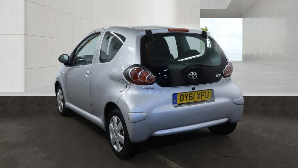 Toyota Aygo 1.0 Vvt-i Ice Mmt Silver #3