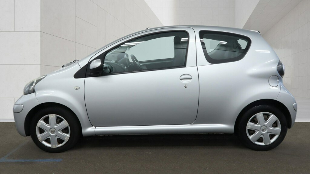 Toyota Aygo 1.0 Vvt-i Ice Mmt Silver #6