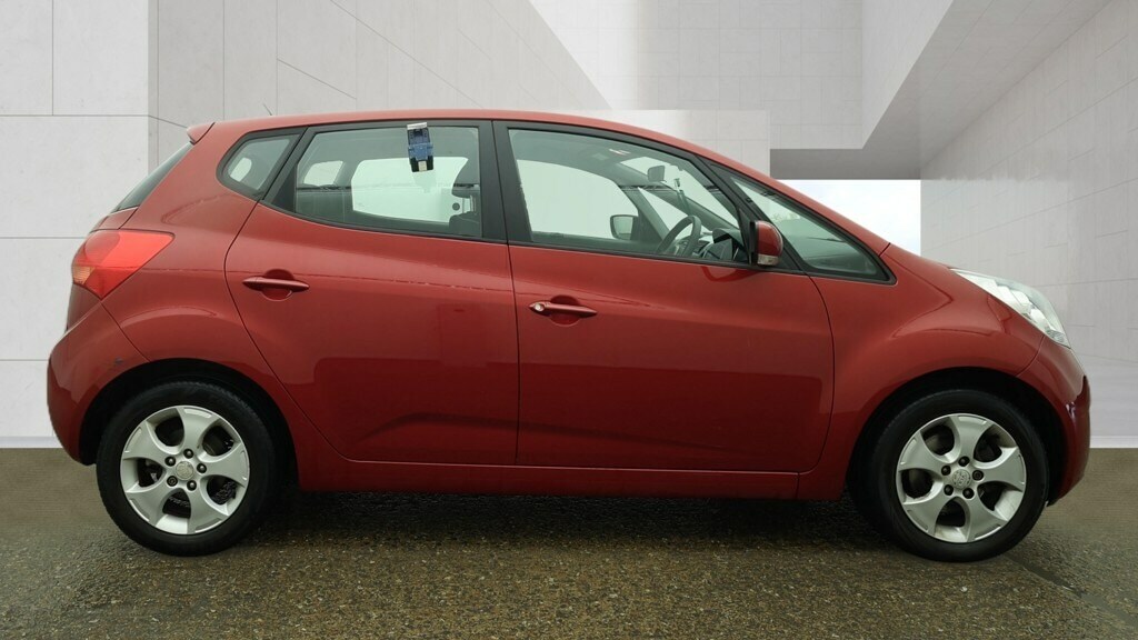 Kia Venga 1.6 2 Red #5