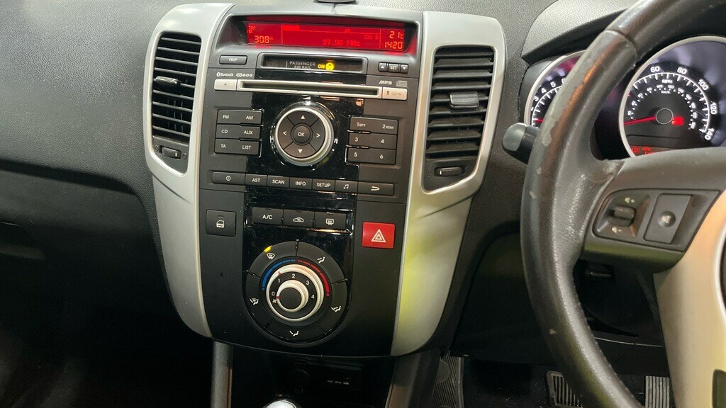 Kia Venga 2 Ac 1.4I 90Bhp Blue #13