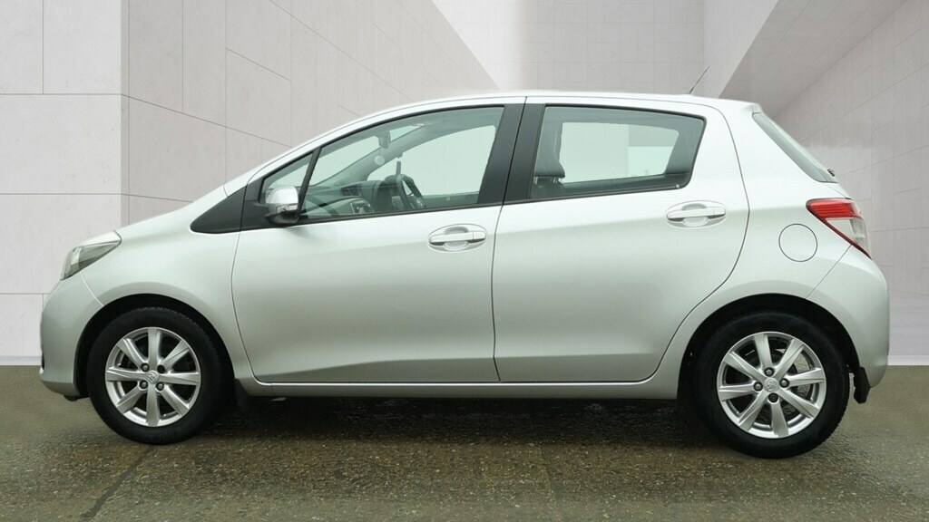 Toyota Yaris 1.33 Vvt-i T Spirit Multidrive S Silver #6