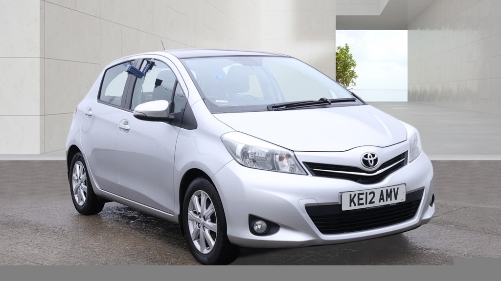 Toyota Yaris 1.33 Vvt-i T Spirit Multidrive S Silver