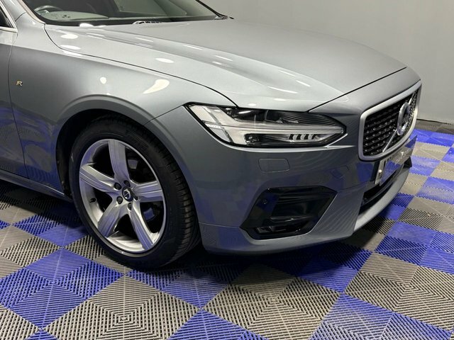 Volvo V90 2018 2.0 D4 R-design Estate Euro 6 YX68HKD Grey #3