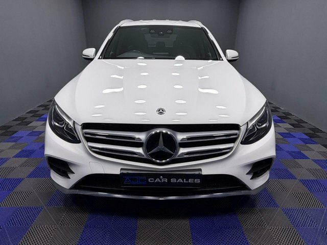 Mercedes-Benz GLC Class 2018 2.1 Glc250d Amg Line Suv G-tronic KE68CXT White #5