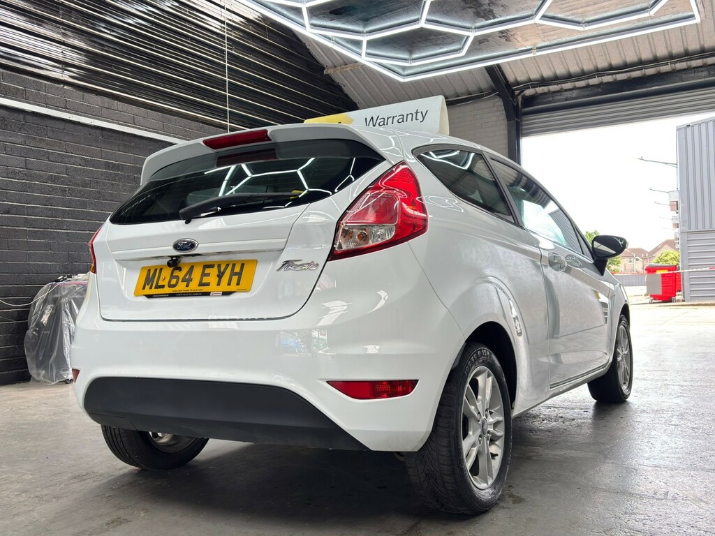 Ford Fiesta Hatchback 1.3 Zetec Apply For Finance On Our Webs ML64EYH White #5