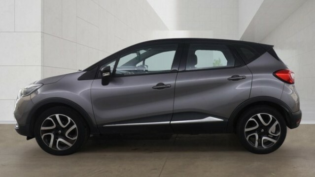 Renault Captur Suv 0.9 Dynamique Medianav Tce 90 Stop Start Ap MJ15YWW Grey #3