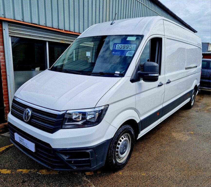 Volkswagen Crafter 2L Startline FN71OKJ White #3