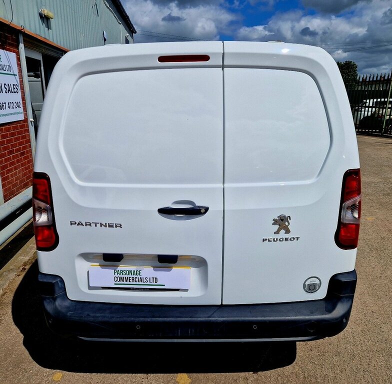 Peugeot Partner 1.5L Professional White #3