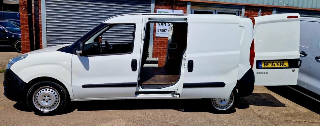 Vauxhall Combo 1.2 Combo 2300 Silver #10