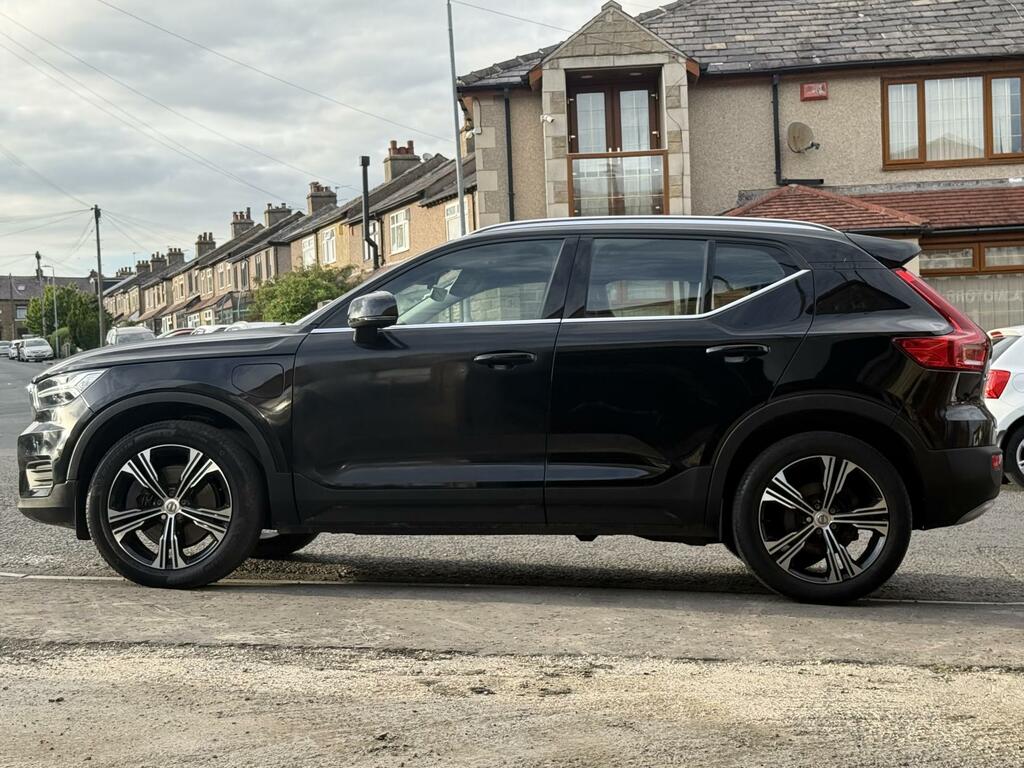 Volvo XC40 Inscription Black #3