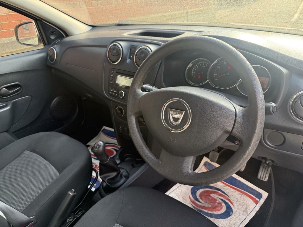 Dacia Sandero Hatchback Black #15
