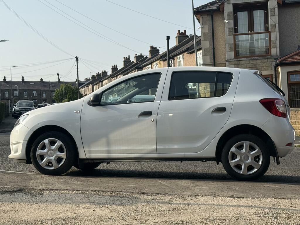 Dacia Sandero 1.2 Ambiance Hatchback Euro 6 7 White #3