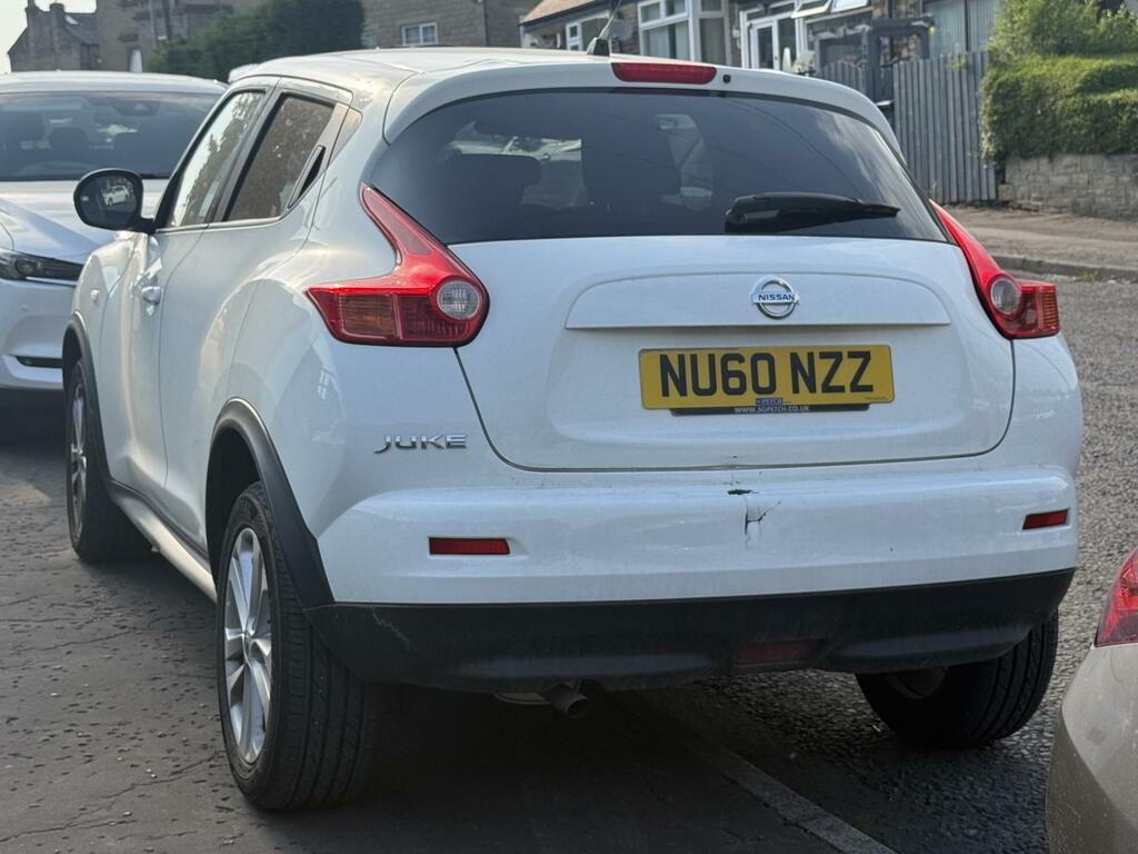 Nissan Juke 1.6 Acenta Premium Cvt Euro 5 Red #3