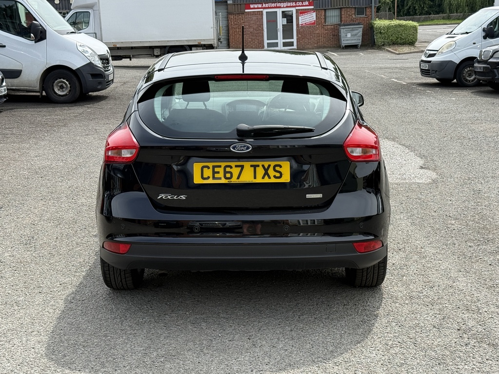Ford Focus Hatchback CE67TXS Black #6