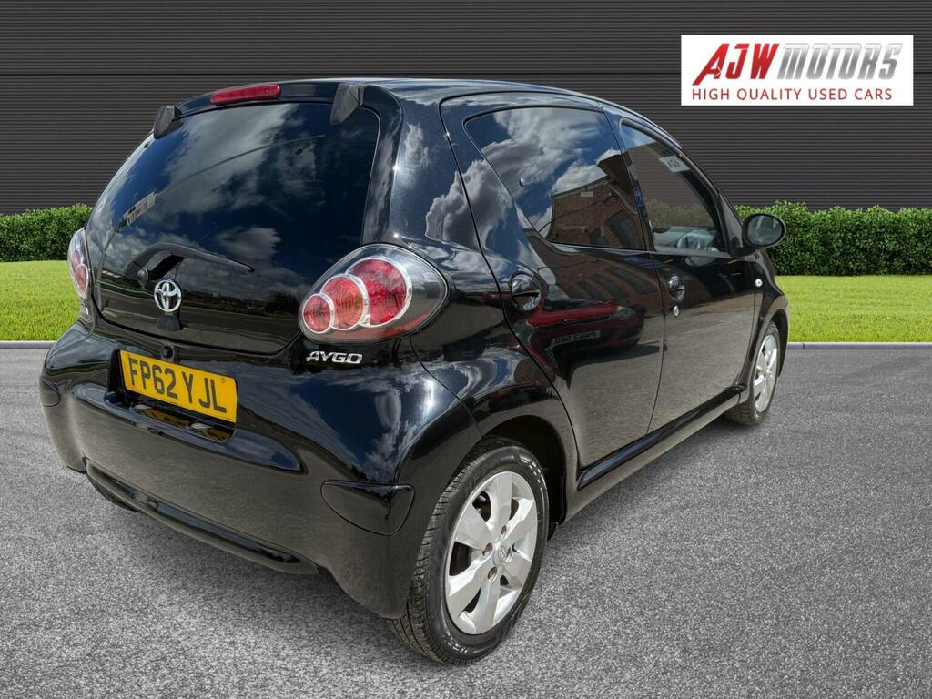 Toyota Aygo Hatchback 1.0 Vvt-i Fire Euro 5 201262 Black #4