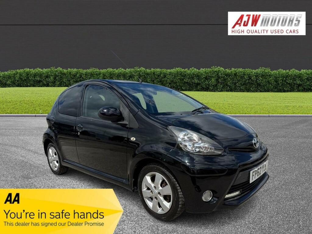 Toyota Aygo Hatchback 1.0 Vvt-i Fire Euro 5 201262 Black