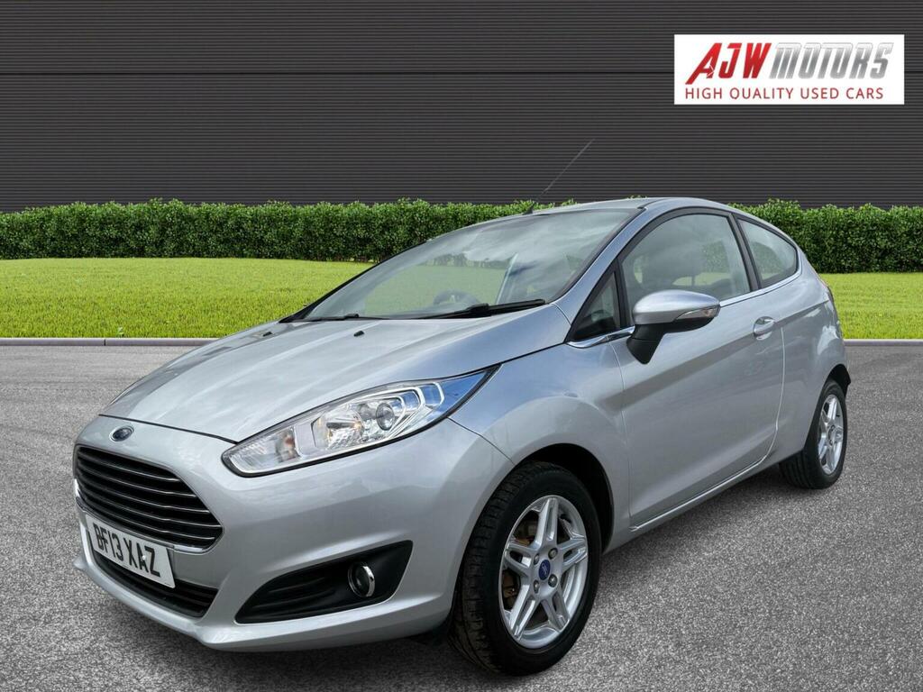 Ford Fiesta Hatchback 1.25 Zetec Euro 5 201313 BF13XAZ Silver #2