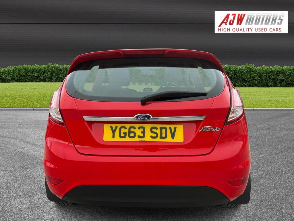Ford Fiesta Hatchback 1.25 Zetec Euro 5 201363 YG63SDV Red #6