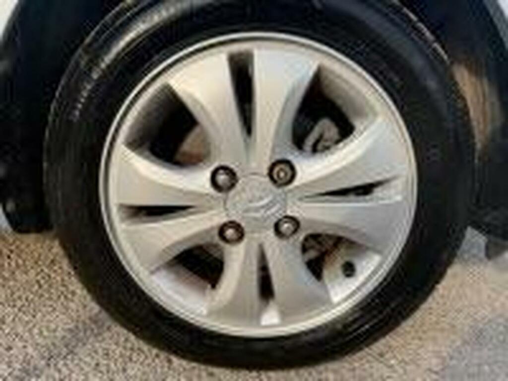 Hyundai I10 1.2 Classic Euro 5 White #9