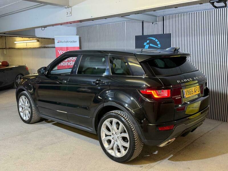 Land Rover Range Rover Evoque 2.0 Td4 Hse Dynamic Black #4