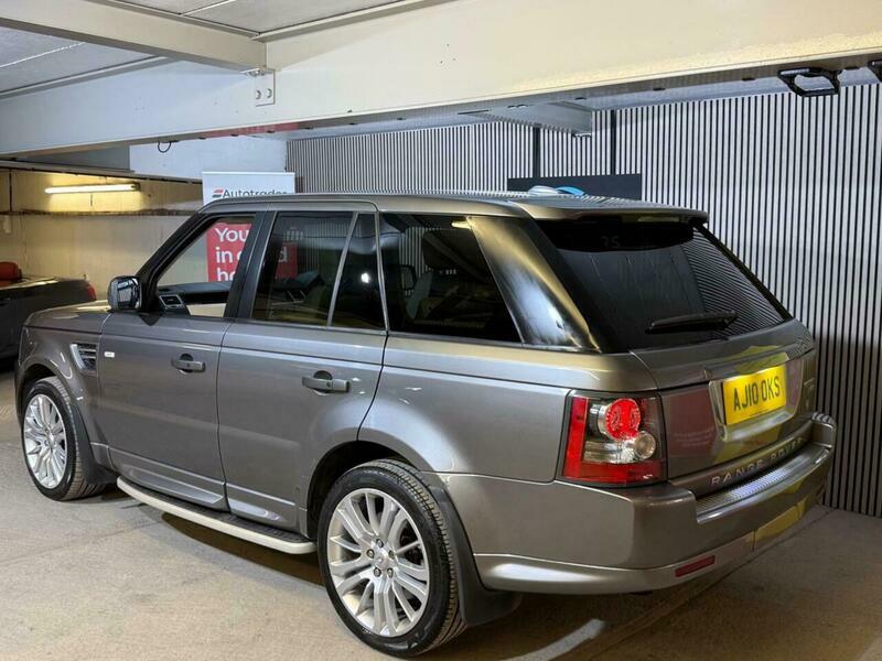 Land Rover Range Rover Sport 3.0 Td V6 Hse Grey #4