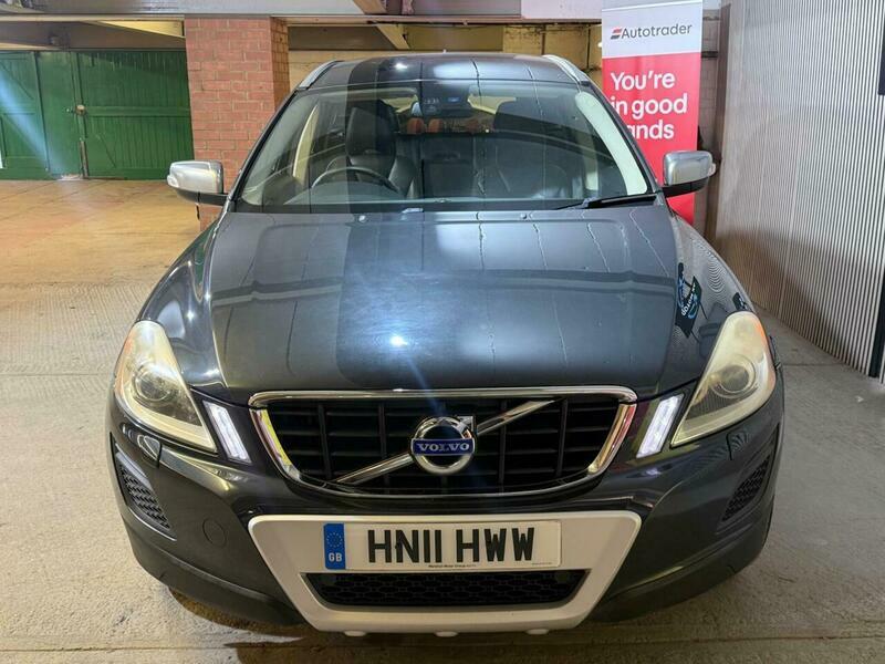 Volvo XC60 2.4 D5 Se Lux Grey #3