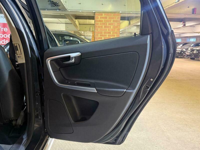 Volvo XC60 2.0 T5 Se Lux Premium Powershift Euro 5 #33