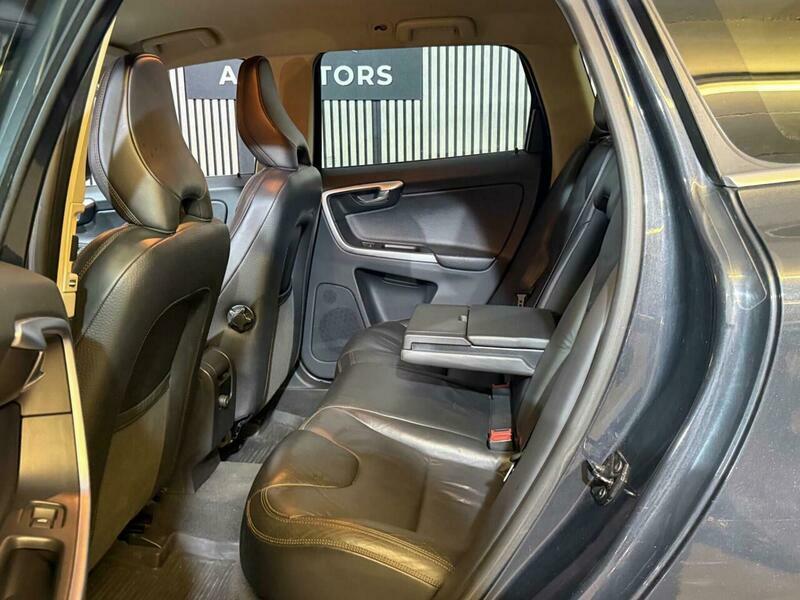 Volvo XC60 2.0 T5 Se Lux Premium Powershift Euro 5 #28