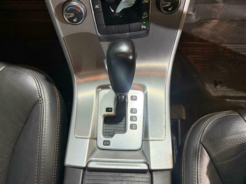 Volvo XC60 2.0 T5 Se Lux Premium Powershift Euro 5 #22