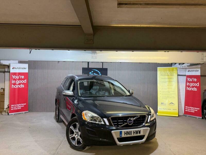 Volvo XC60 2.4 D5 Se Lux Grey