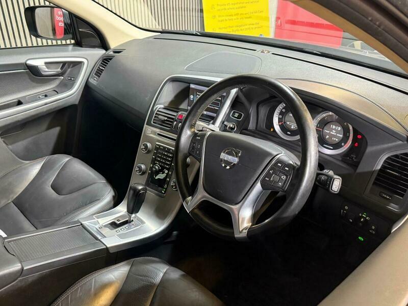 Volvo XC60 2.0 T5 Se Lux Premium Powershift Euro 5 #21