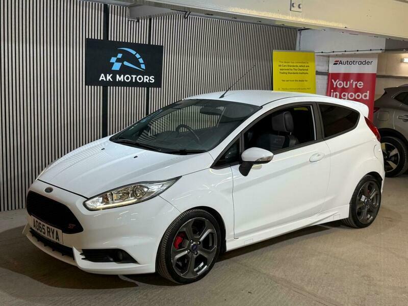 Ford Fiesta 1.6T Ecoboost St-2 Euro White #3
