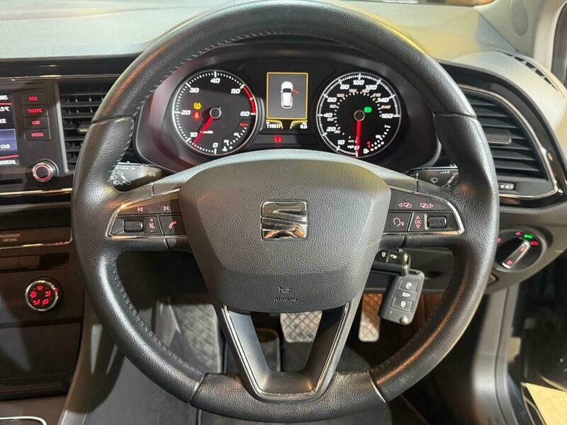 Seat Leon 1.6 Tdi Ecomotive Cr Se Euro 5 Ss Red #40