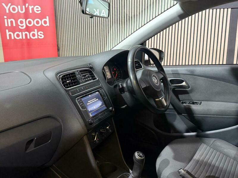 Volkswagen Polo Match Blue #22
