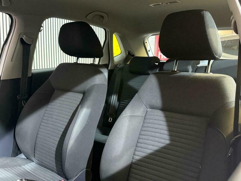 Volkswagen Polo Match Blue #30