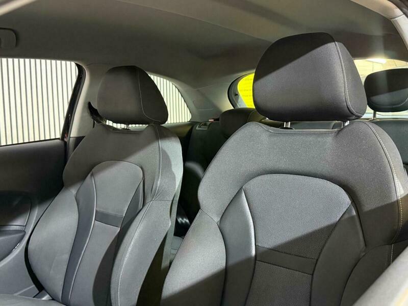 Audi A1 1.4 Tfsi S Line Euro 5 Ss White #22