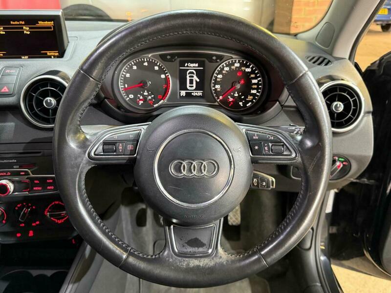 Audi A1 1.6 Tdi Se Euro 5 Ss Red #26