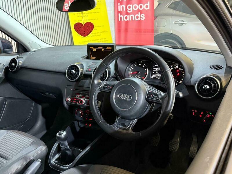 Audi A1 1.6 Tdi Se Euro 5 Ss Red #18