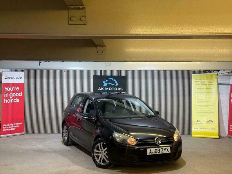 Volkswagen Golf 2.0 Tdi Se Dsg Black