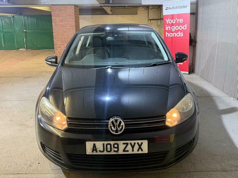 Volkswagen Golf 2.0 Tdi Se Dsg Black #2