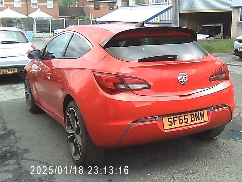 Vauxhall Astra GTC Limited Edition S S Red #4