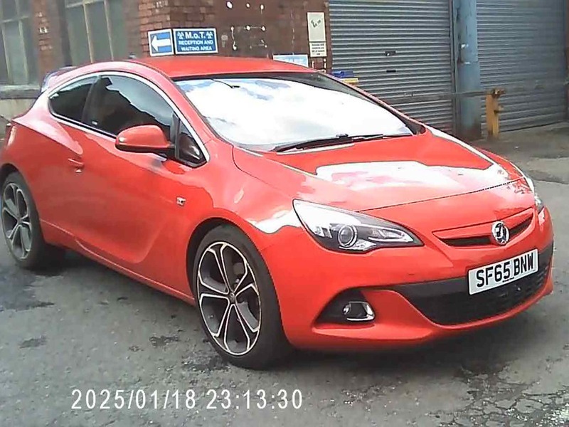 Vauxhall Astra GTC Limited Edition S S Red #2
