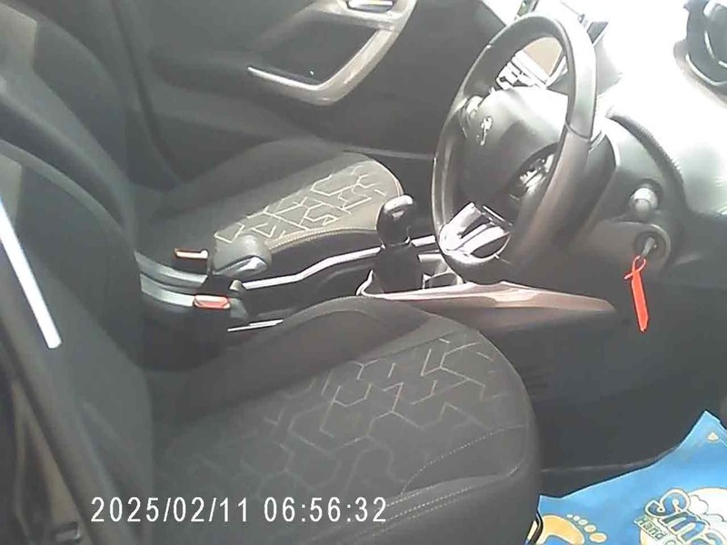 Peugeot 2008 Active 1.2 White #7