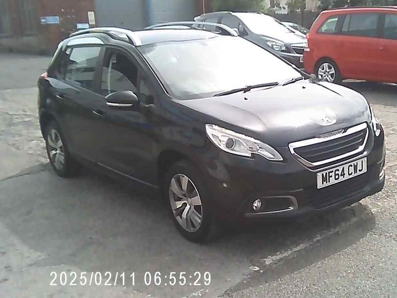 Peugeot 2008 Hdi Active Black #3